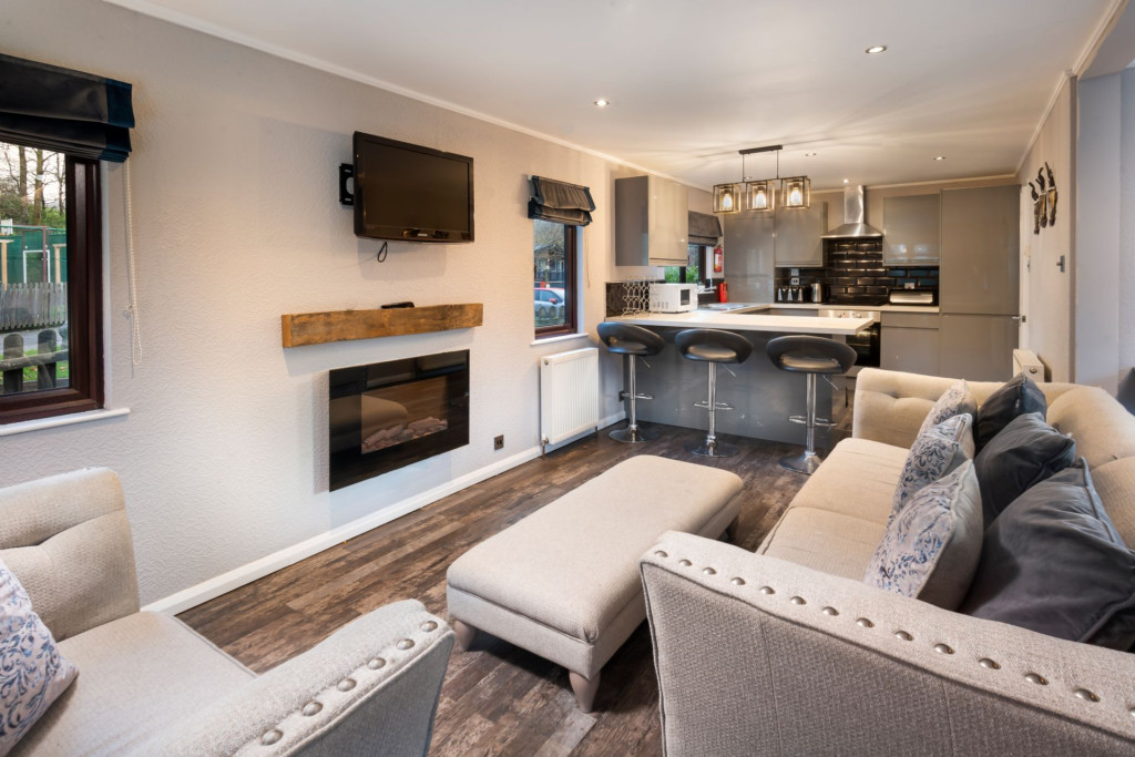 12 Grasmere Lodge open plan living room, White Cross Bay, Lake District | Herdwick Cottages