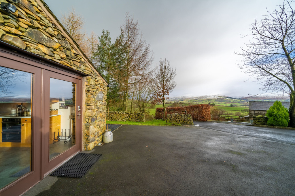 Stoney Calf - Rural cottage for two near Kirkby Lonsdale